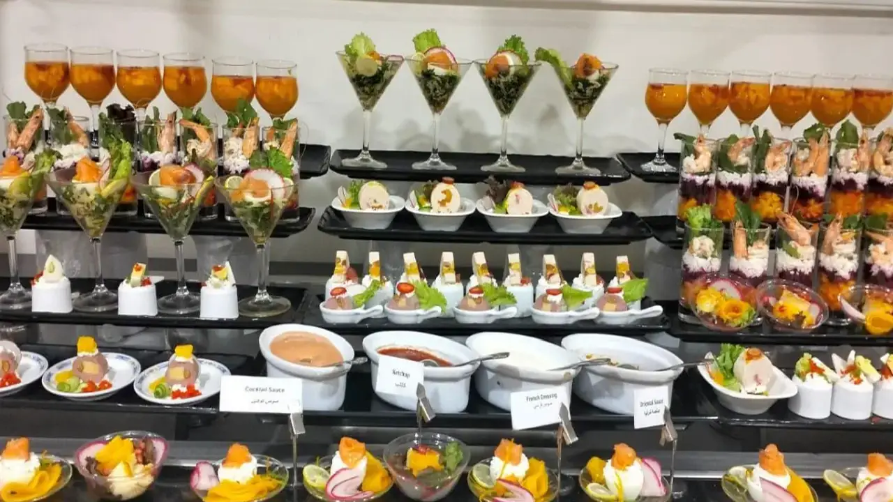 الفندق سفير دهب - دهب